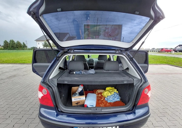 Volkswagen Polo cena 5200 przebieg: 198050, rok produkcji 2004 z Jarocin małe 154